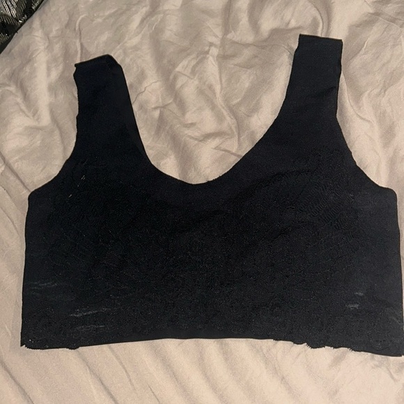 Lace seamless bralette - Picture 1 of 4